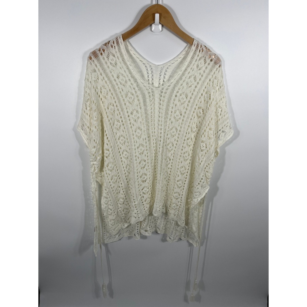 Womens Crochet Poncho ONE SIZE White Boho Chic Western Rodeo Coastal Festival